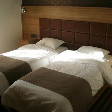 Metropolis Hotel Serres Extérieur photo